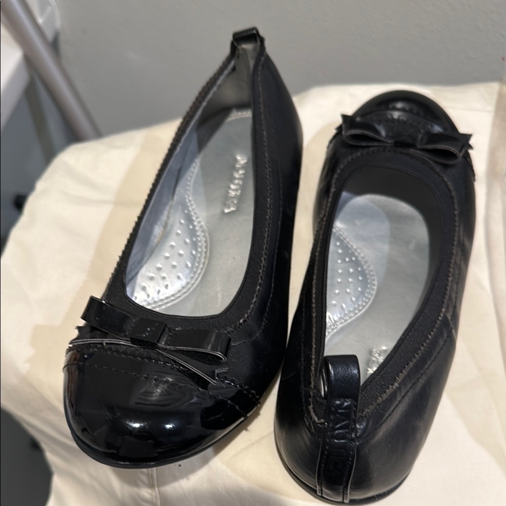 Black Leather Ballet Flats